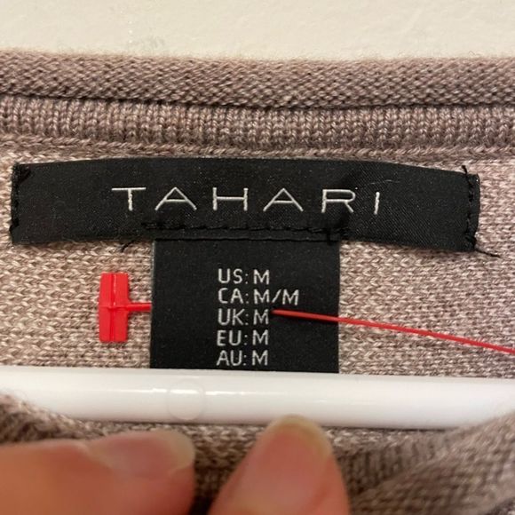 TNWT Tahari Zebra Sweater - Picture 4 of 6